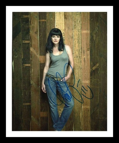 Pauley perrette autograph - pauley,