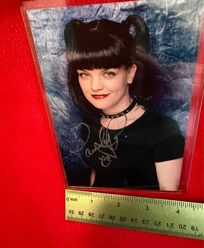 Pauley perrette signed - perrette,