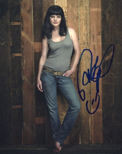 Pauley perrette signed photo - pauley,
