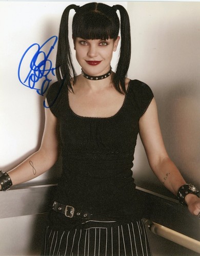 Pauley perrette hand - perrette, signed